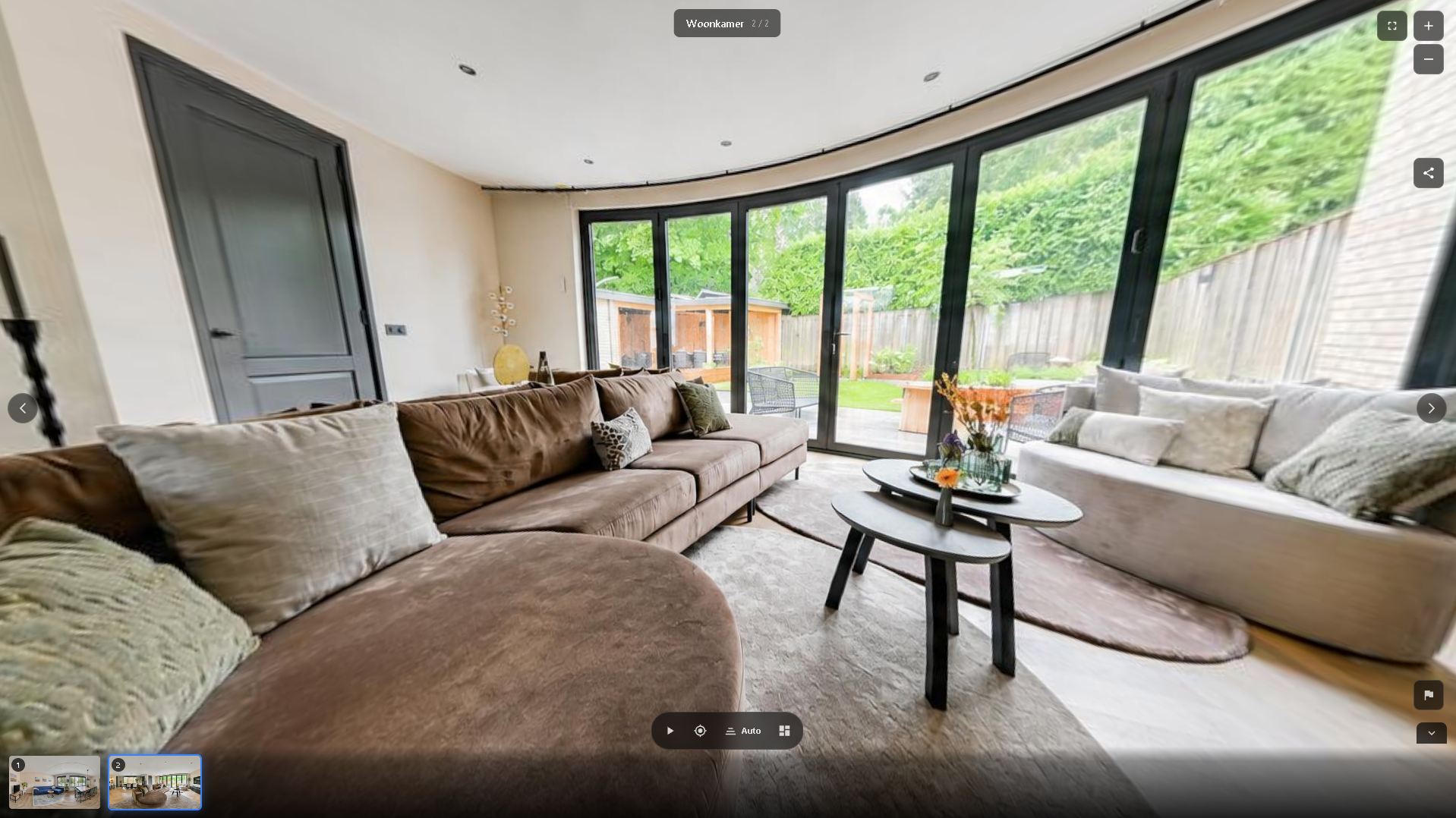Voorbeeld van een interactieve 360° tour van een woonkamer in de PropView viewer